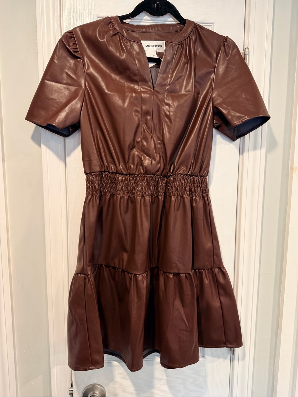 NWT Vigoss Size S Brown Faux Leather Mini Dress Puff Sleeve Smocked Waist V Neck